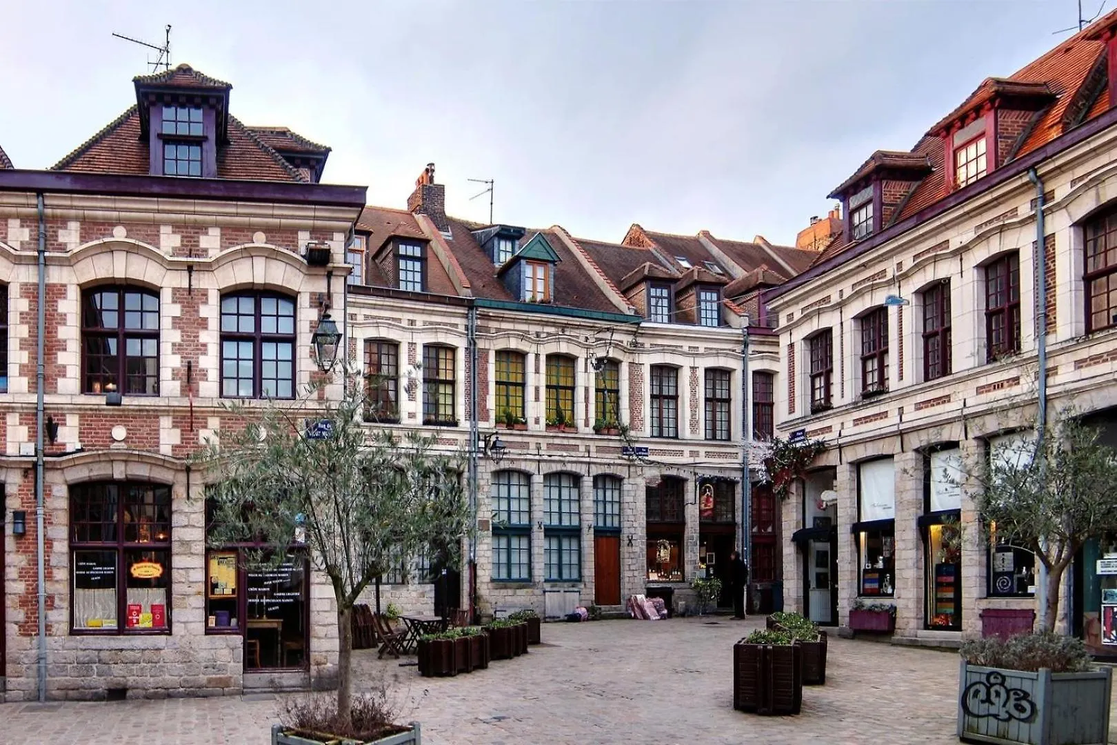 Apartment Superbe Appart. 2 Chambres En Plein Centre ! Lille